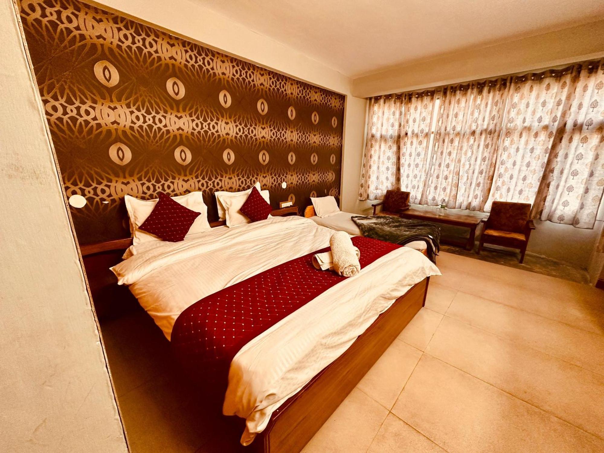 Hotel D Kanchan Manali מראה חיצוני תמונה